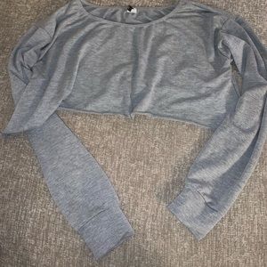 Long sleeve crop top